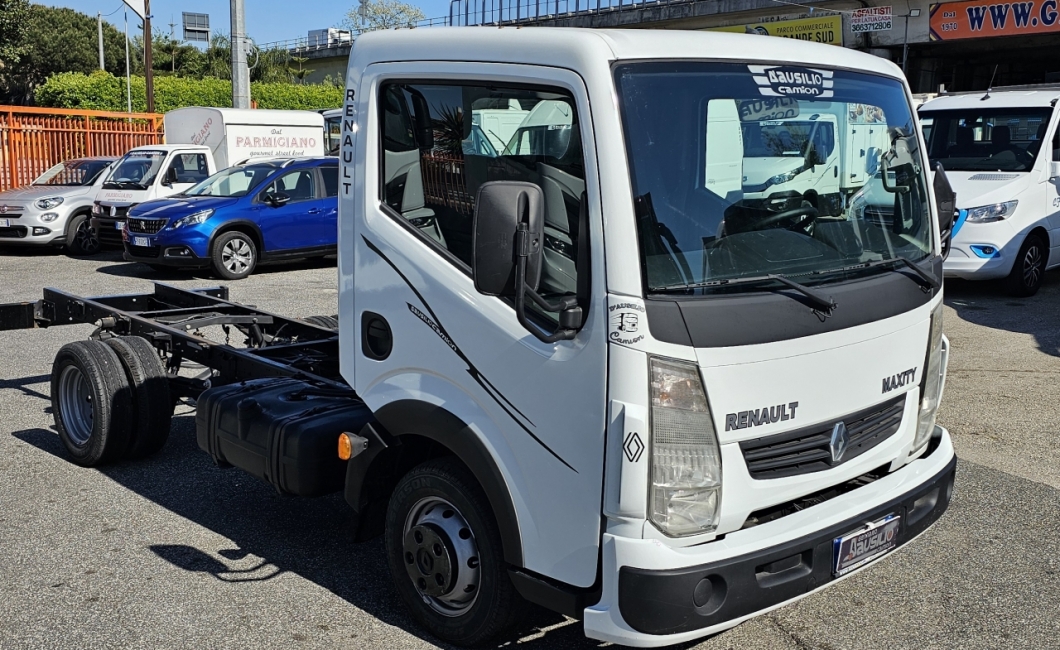 RENAULT MAXI..