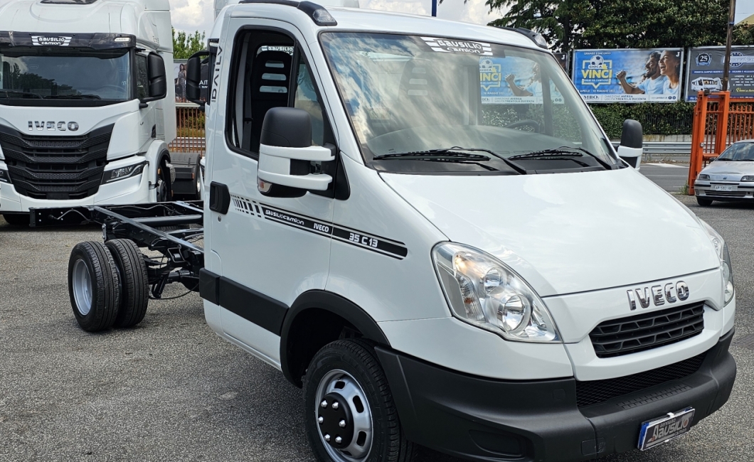 IVECO DAILY ..