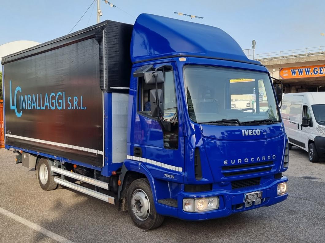 IVECO EUROCARGO 75E15 CENTINATO ALZA E BASSA MT 5.25 EURO3