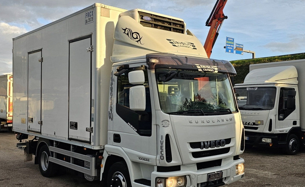 IVECO EUROCARGO 100E22 FRIGO MT4.50 FRCX 4-2029+SPONDA 15QLI EURO5